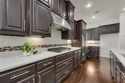 7254 Clementine Drive, Irving, TX 75063 - Photo 18