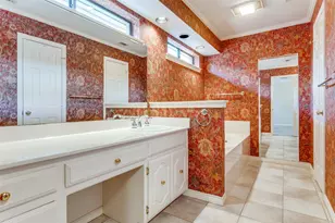 7010 Northwood Rd, Dallas, TX 75225 - Photo 20