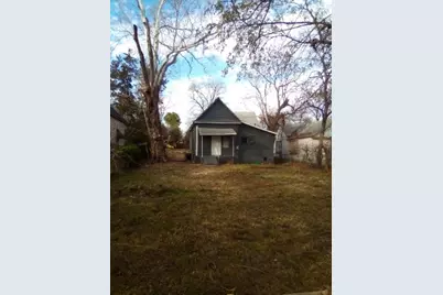 514 E Sears Street, Denison, TX 75021 - Photo 2