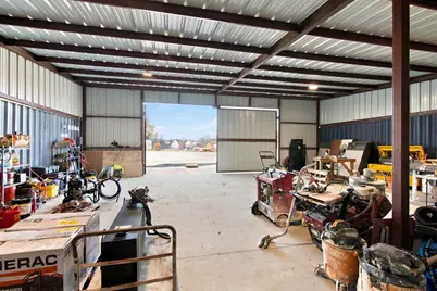 18061 Cindy Lane, Justin, TX 76247 - Photo 34