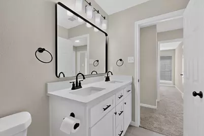 2662 Village Green Drive, Grand Prairie, TX 75052 - Photo 26