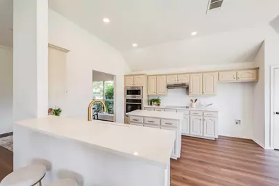 7036 Herman Jared Drive, North Richland Hills, TX 76182 - Photo 14