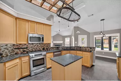8301 Martha Lane, Rowlett, TX 75088 - Photo 14