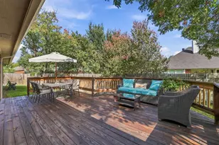 7704 Sagebrush Ct S, North Richland Hills, TX 76182 - Photo 30