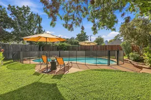7704 Sagebrush Ct S, North Richland Hills, TX 76182 - Photo 32