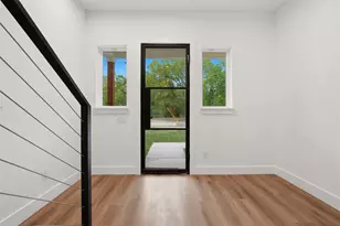 6907 Mohawk Dr, Dallas, TX 75235 - Photo 2