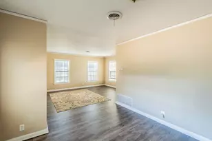 6454 Greenway Rd, Fort Worth, TX 76116 - Photo 8
