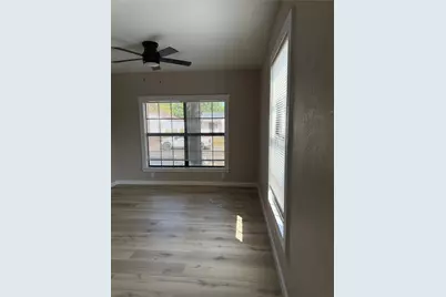 1207 Tarpley Avenue, Dallas, TX 75211 - Photo 10