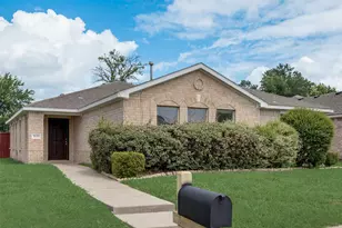 2133 Lone Pecan Dr, Mesquite, TX 75181 - Photo 2