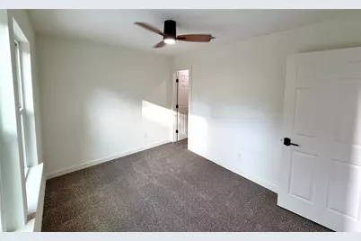 1802 Division Street, Commerce, TX 75428 - Photo 12