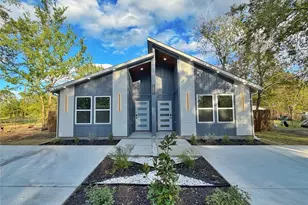 1802 Division St, Commerce, TX 75428 - Photo 1