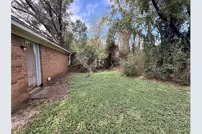 5332 Helmick Avenue, Fort Worth, TX 76107 - Photo 16