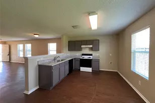 4888 Parkview Hills Ln, Fort Worth, TX 76179 - Photo 10