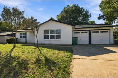 204 Wilson Street, Crowley, TX 76036 - Photo 2
