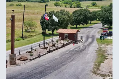 103 Diamond Oaks Drive, Nocona, TX 76255 - Photo 16
