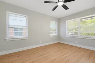 3049 Latham Dr, Dallas, TX 75229 - Photo 22