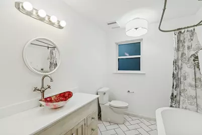 9711 E Lake Highlands Drive, Dallas, TX 75218 - Photo 14