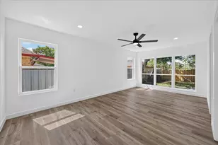 2009 Las Cruces Ln, Dallas, TX 75217 - Photo 12