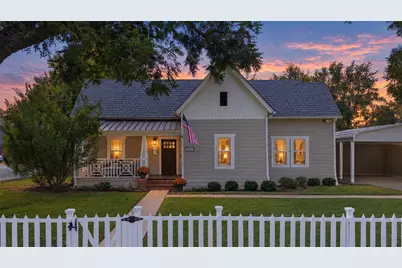 901 Oak Street, McKinney, TX 75069 - Photo 1