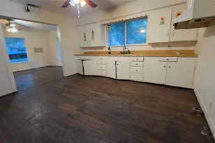 104 Short St, Farmersville, TX 75442 - Photo 8