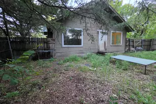104 Short St, Farmersville, TX 75442 - Photo 6