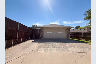 711 Rush Creek Drive, Allen, TX 75002 - Photo 16