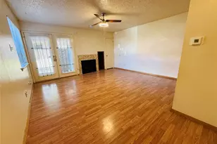 9833 Walnut St, Dallas, TX 75243 - Photo 4