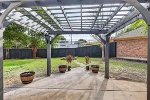 18902 Whitewater Ln, Dallas, TX 75287 - Photo 32