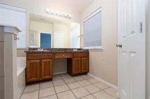 11938 Kingsville Dr, Frisco, TX 75035 - Photo 20