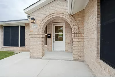 3706 Windsor Street, Irving, TX 75062 - Photo 2