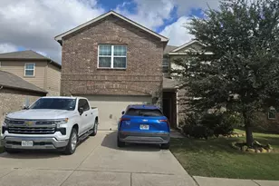137 Presidents Way, Venus, TX 76084 - Photo 1