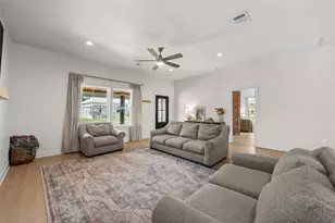 801 N 14th St, Waco, TX 76707 - Photo 6