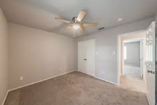 1803 Haydenbend Cir, Grapevine, TX 76051 - Photo 22