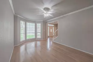 1803 Haydenbend Cir, Grapevine, TX 76051 - Photo 4