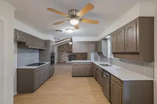 2709 Larkin Ave, Fort Worth, TX 76133 - Photo 14