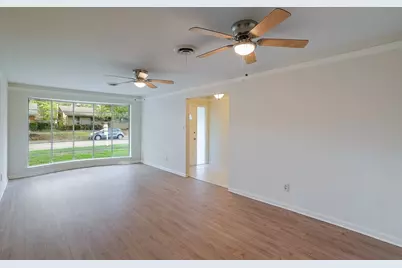 2709 Larkin Avenue, Fort Worth, TX 76133 - Photo 4
