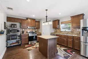 3717 Cortez Dr, Dallas, TX 75220 - Photo 10