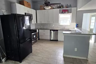 517 Clark St, Garland, TX 75040 - Photo 4