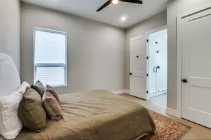 145 N Henderson Ave, Dallas, TX 75214 - Photo 10