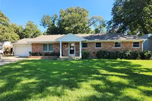 2824 Mimosa Park Dr, Richland Hills, TX 76118 - Photo 1