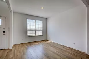 10013 Elkhorn Dr, Fort Worth, TX 76179 - Photo 4