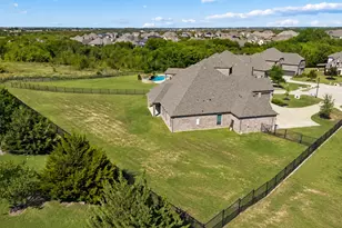 605 Calm Crest Dr, Rockwall, TX 75087 - Photo 4
