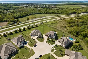 605 Calm Crest Dr, Rockwall, TX 75087 - Photo 2