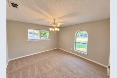 3408 Bellah Court, Irving, TX 75062 - Photo 6