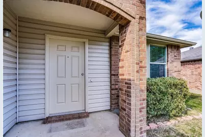 1053 Cavern Drive, Mesquite, TX 75181 - Photo 2