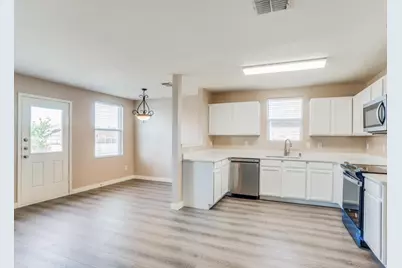 1053 Cavern Drive, Mesquite, TX 75181 - Photo 12