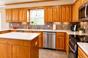 104 Lakeridge Ct, Weatherford, TX 76087 - Photo 14