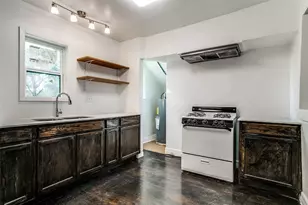 1254 Harlandale Ave, Dallas, TX 75216 - Photo 10