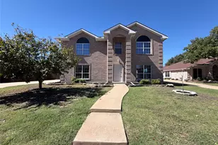 304 Holly Ct, Murphy, TX 75094 - Photo 1