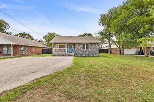 2425 S 2nd St, Waco, TX 76706 - Photo 2